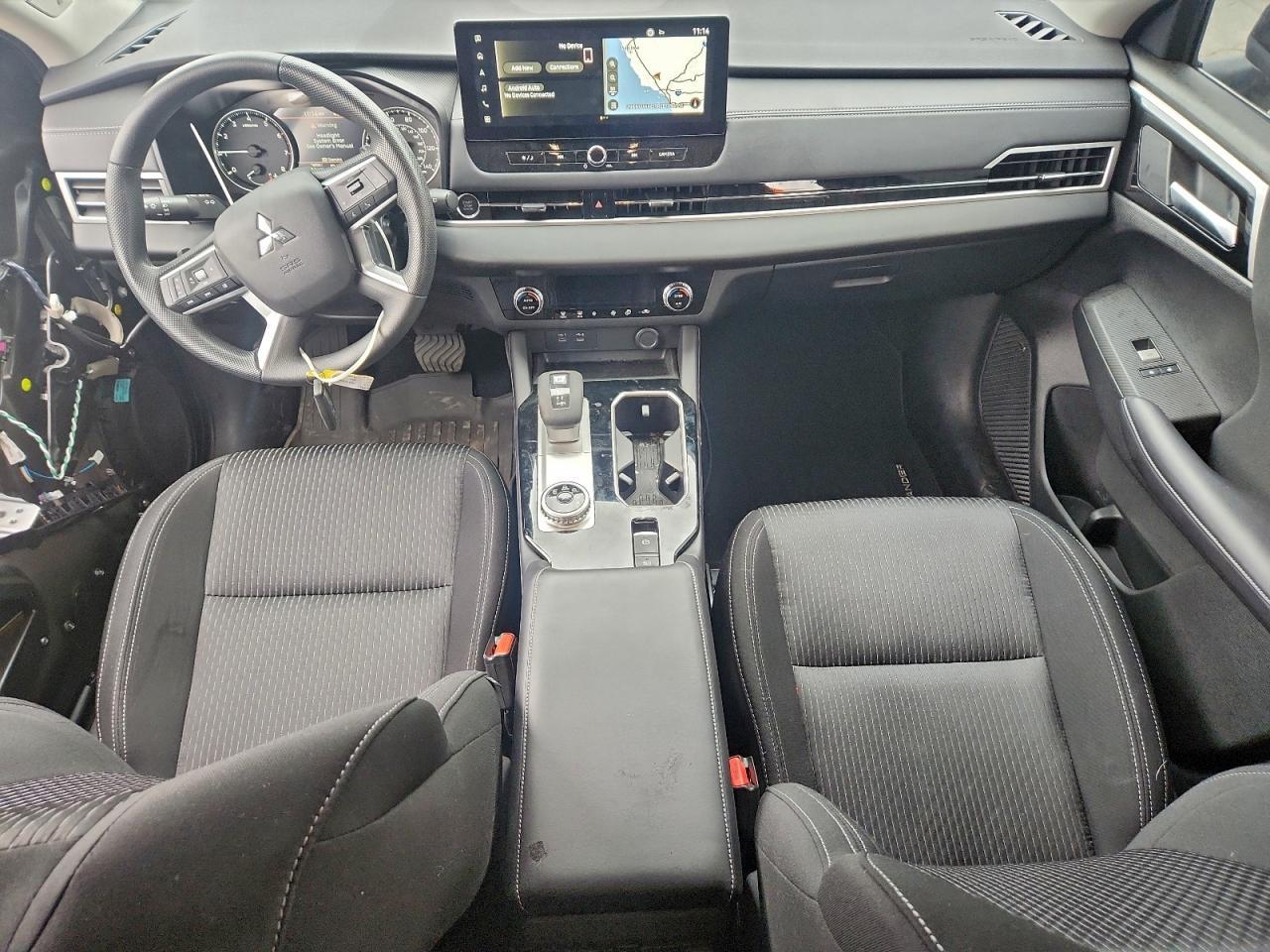 2025 Mitsubishi Outlander Es - zdjęcie 8