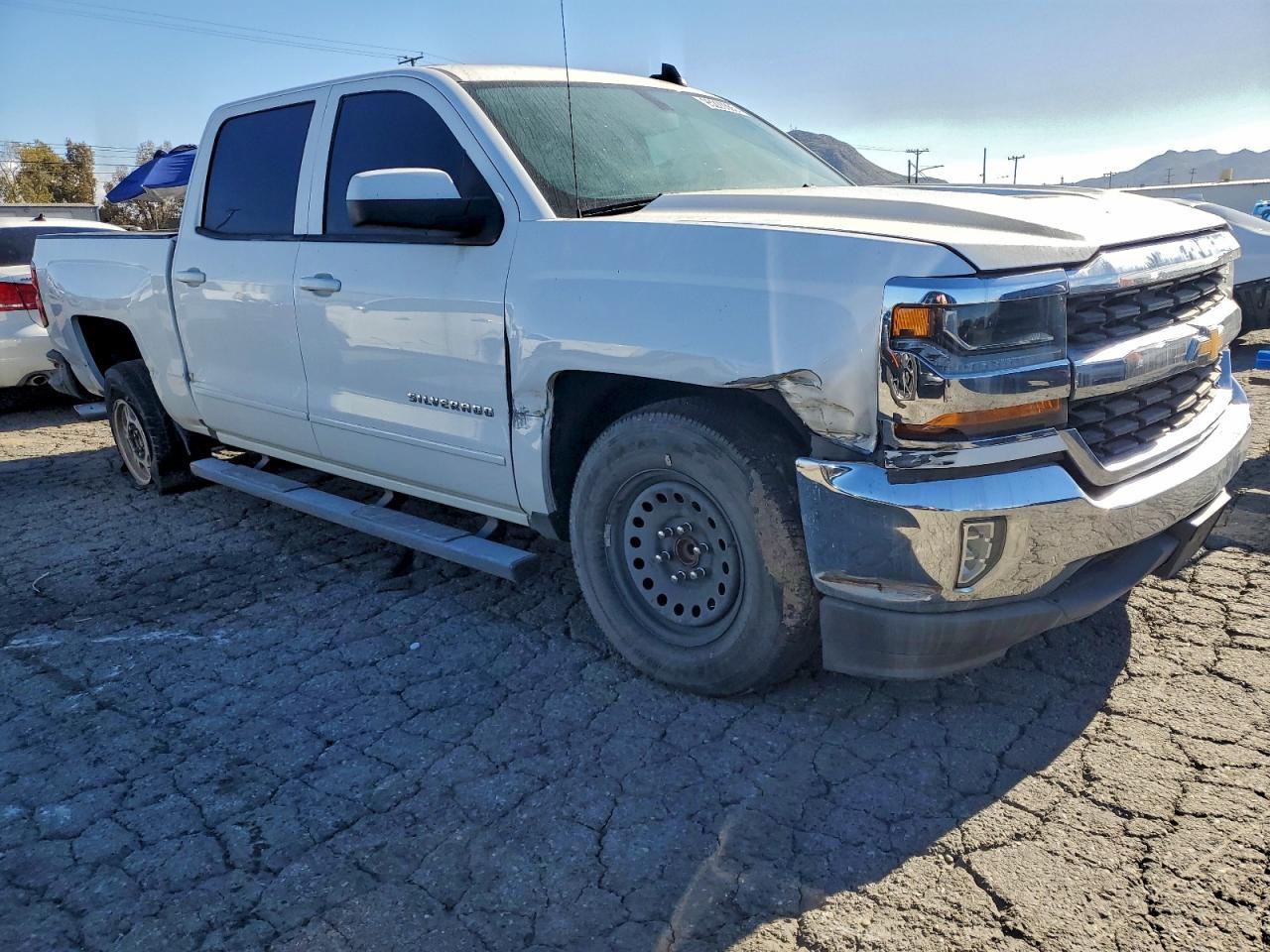 2017 Chevrolet Silverado C1500 Lt - zdjęcie 4