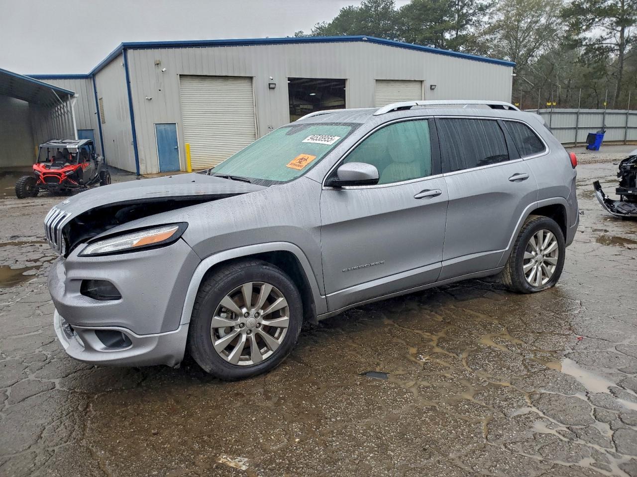 2017 Jeep Cherokee Overland - zdjęcie główne