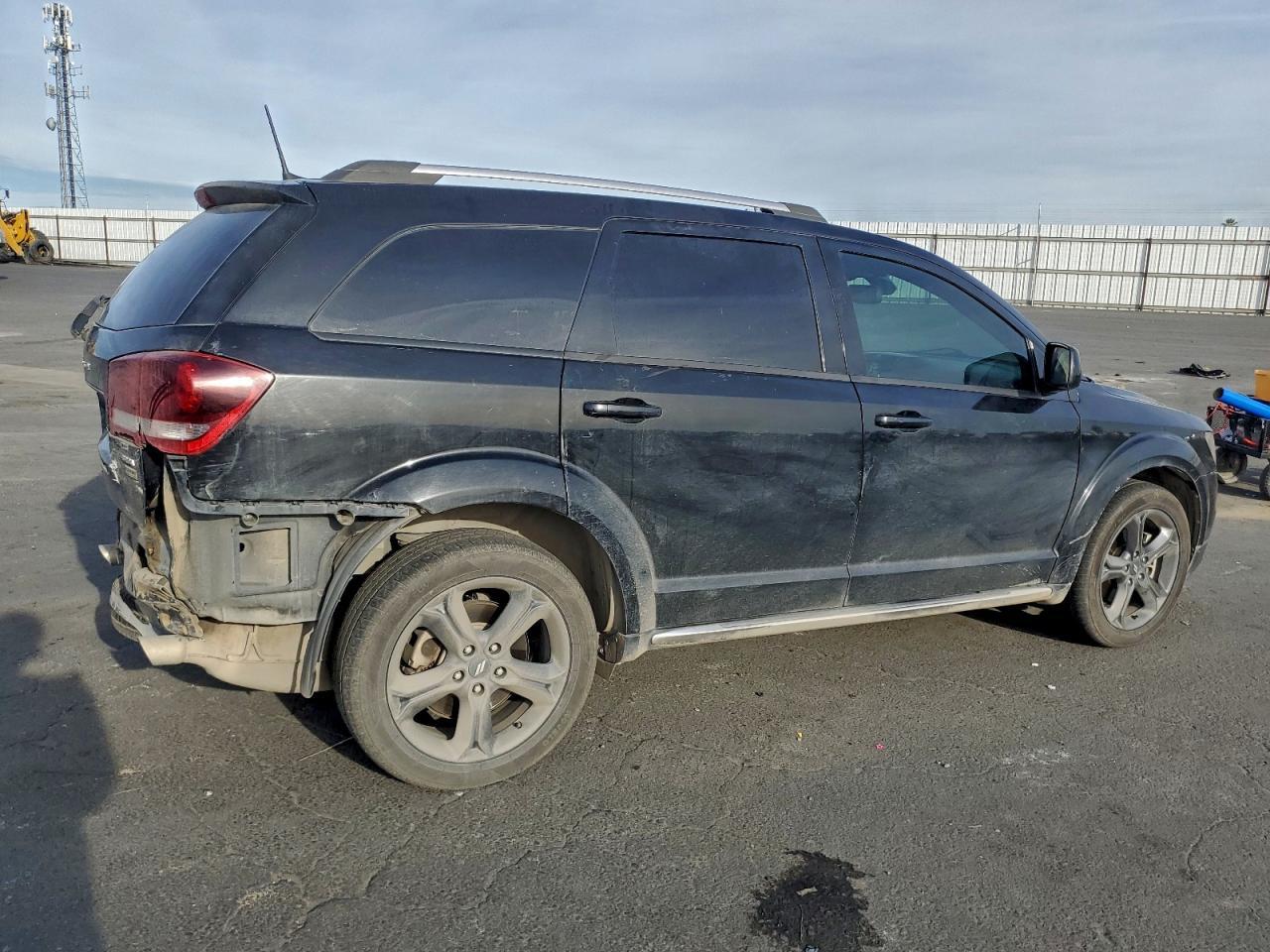 2018 Dodge Journey Crossroad - zdjęcie 3