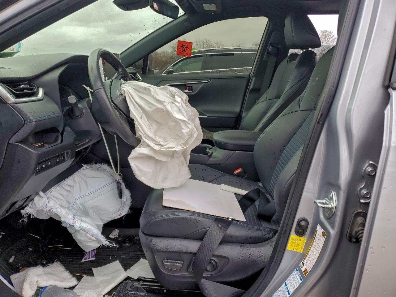 2022 Toyota Rav4 Xse - zdjęcie 7