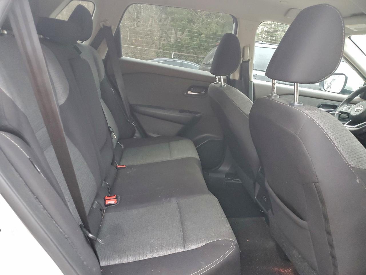 2023 Nissan Rogue Sv - zdjęcie 11