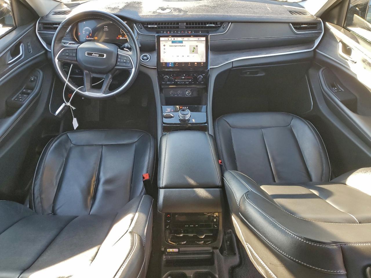 2022 Jeep Grand Cherokee - zdjęcie 8