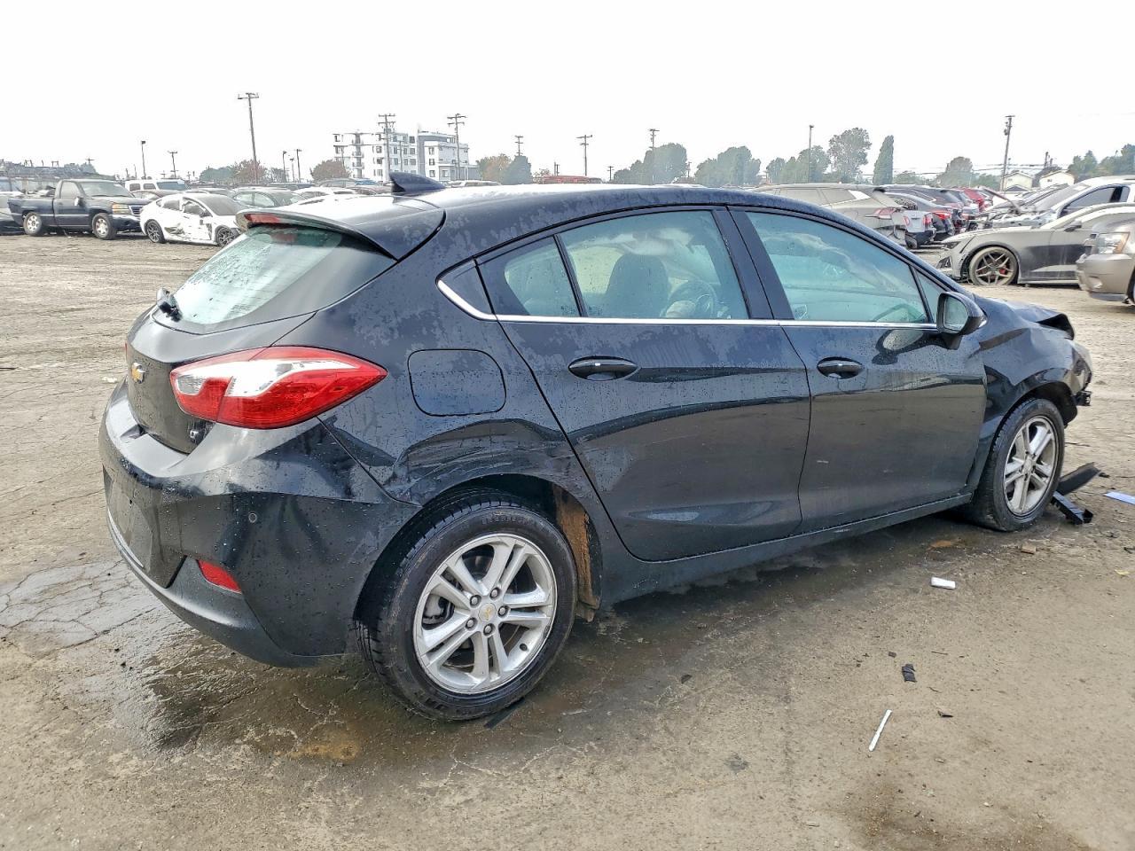 2018 Chevrolet Cruze Lt - zdjęcie 3