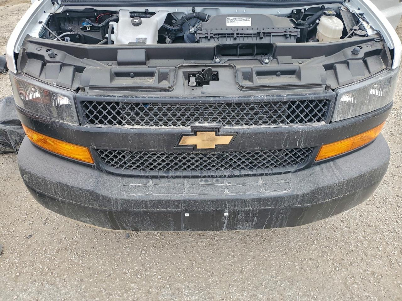 2025 Chevrolet Express G3500 Ls - zdjęcie 12