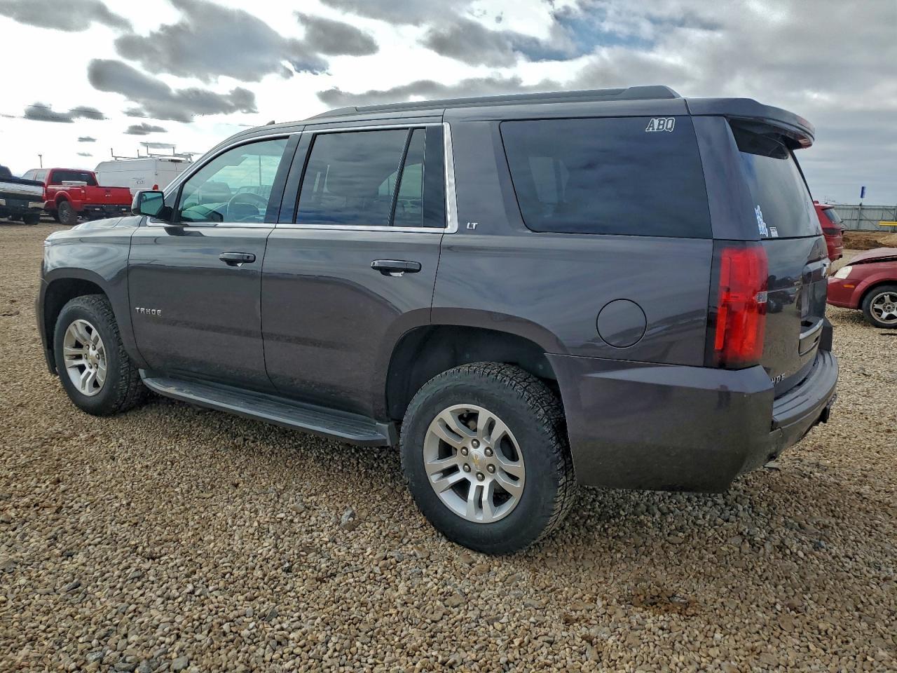 2015 Chevrolet Tahoe C1500 Lt - zdjęcie 2