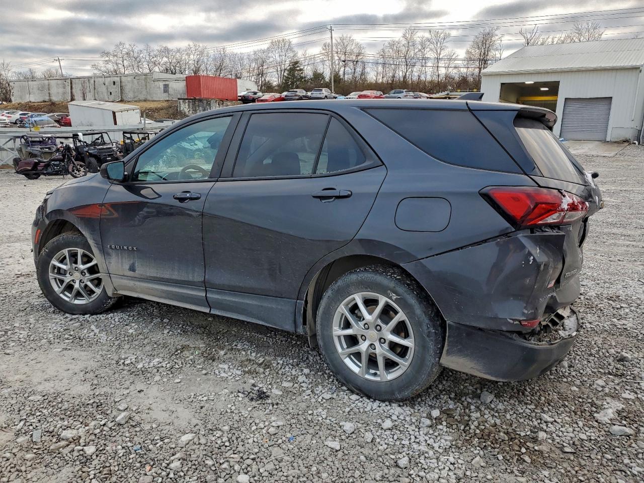 2022 Chevrolet Equinox Ls - zdjęcie 2