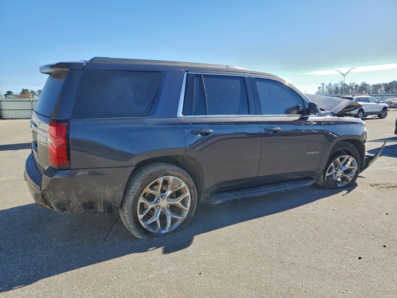 2017 Chevrolet Tahoe K1500 Ls - zdjęcie 3