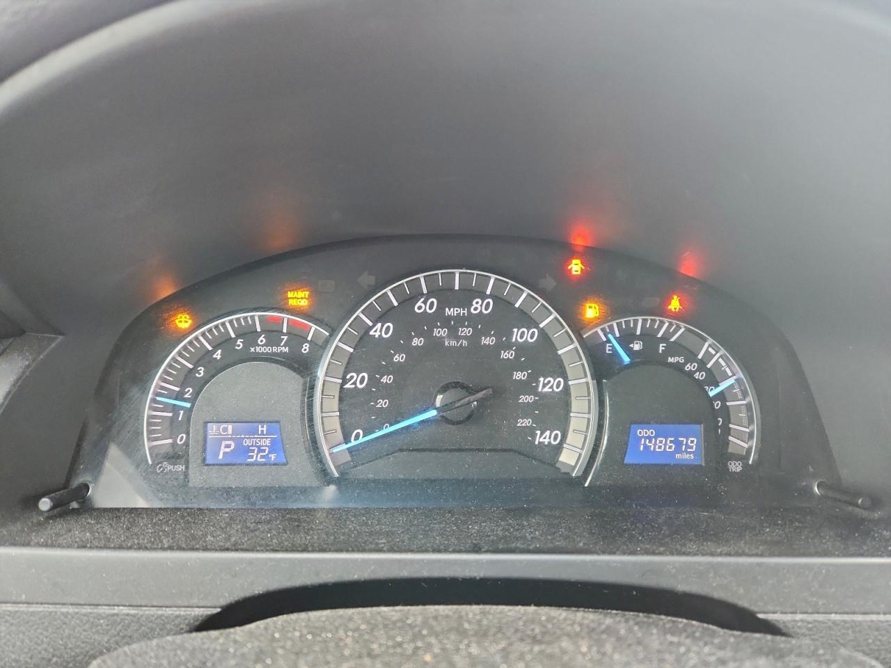 2014 Toyota Camry L - zdjęcie 9