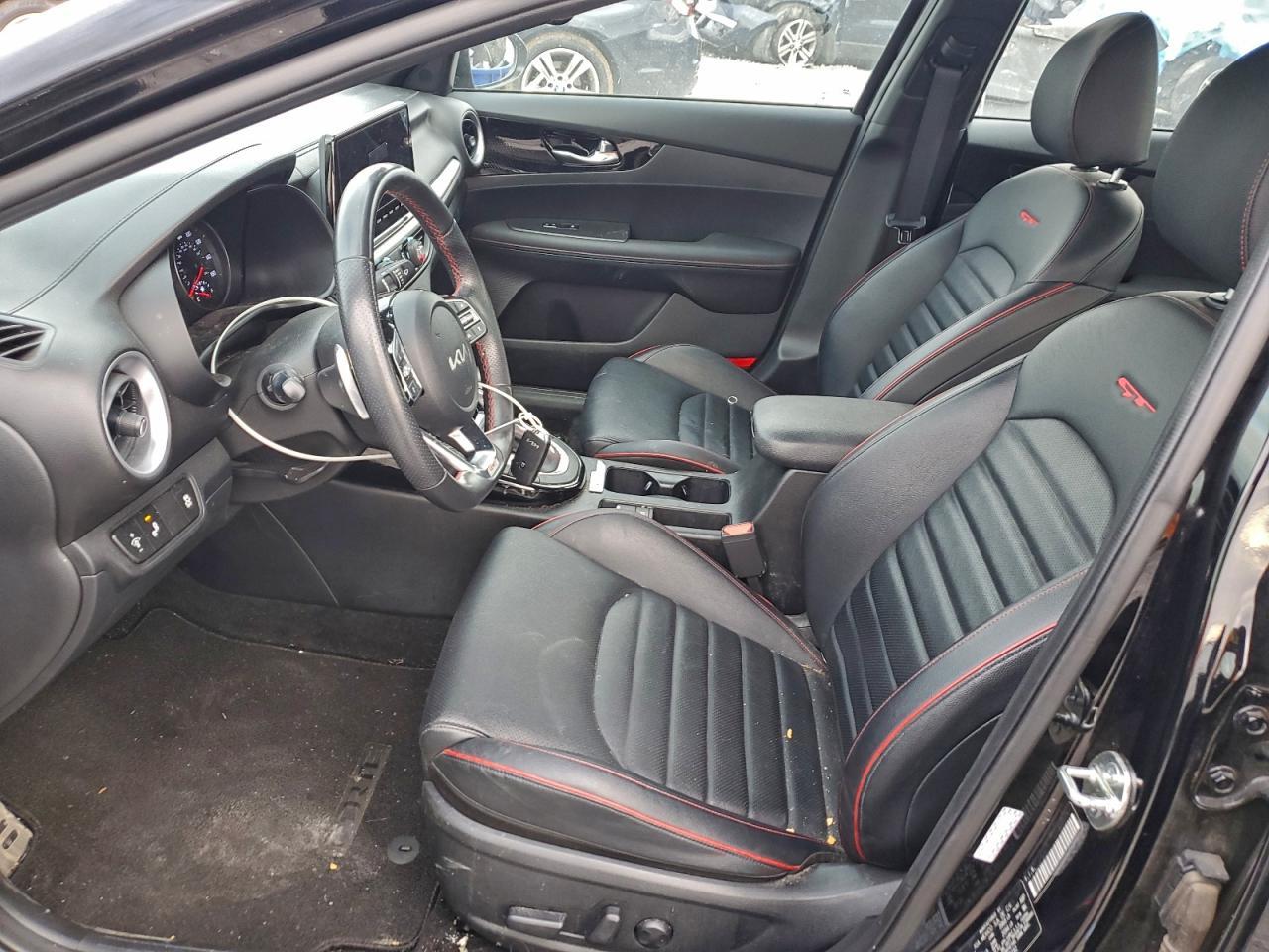 2024 Kia Forte Gt - zdjęcie 7