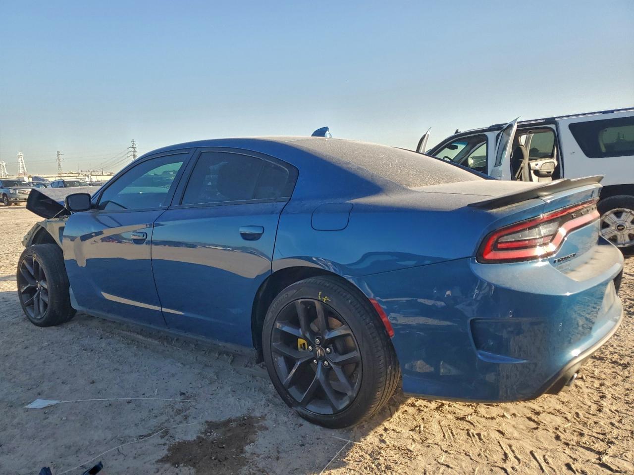 2020 Dodge Charger Gt - zdjęcie 2