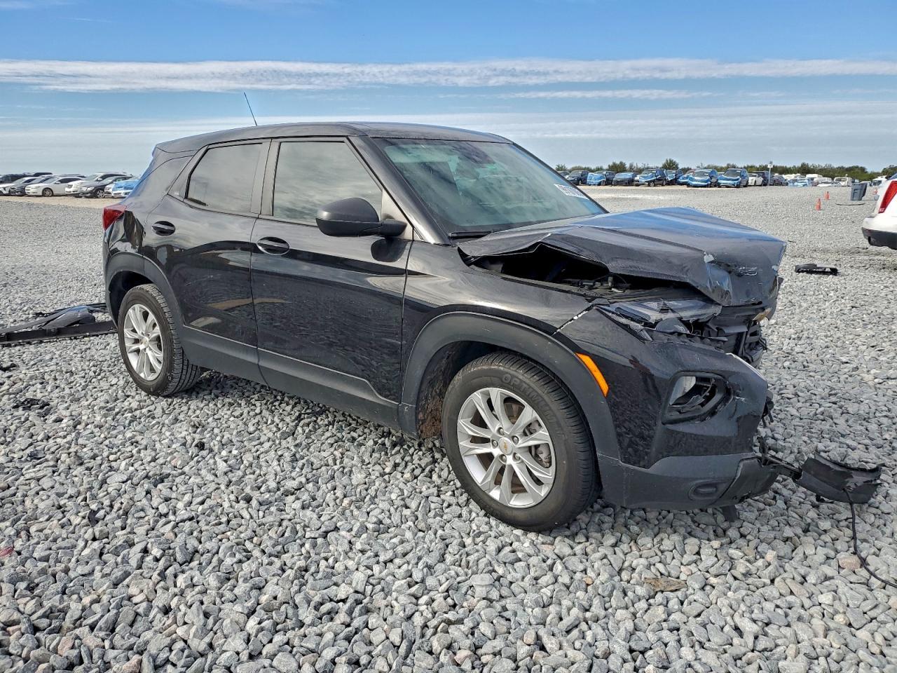 2022 Chevrolet Trailblazer Ls - zdjęcie 4