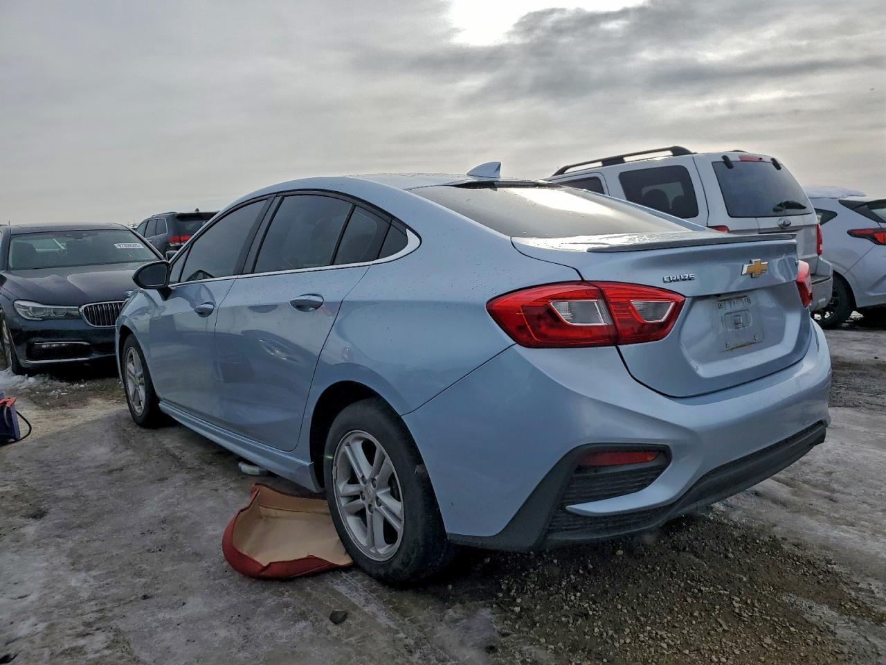 2017 Chevrolet Cruze Lt - zdjęcie 2