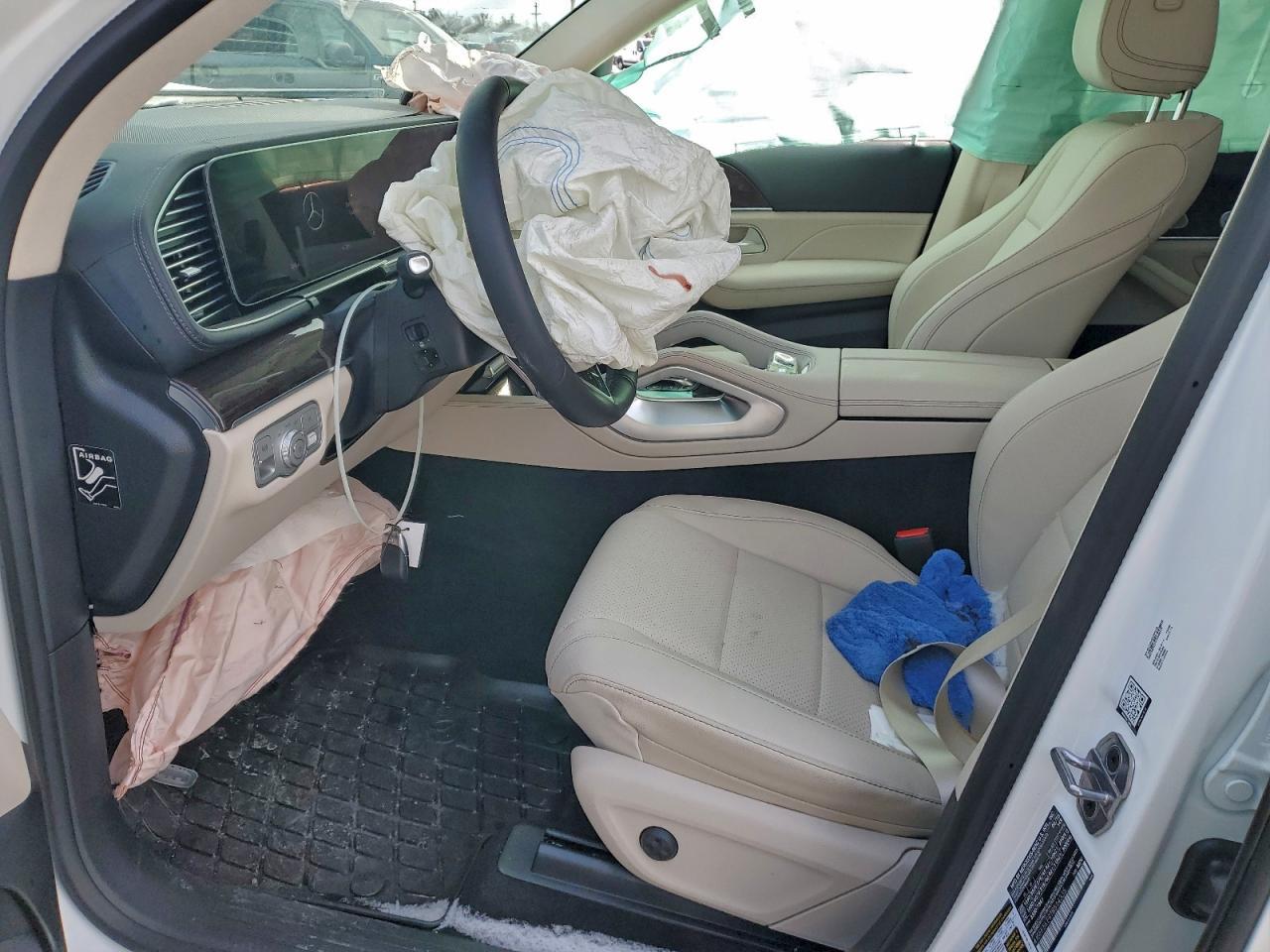 2026 Mercedes-Benz Gls 450 4Matic - zdjęcie 7