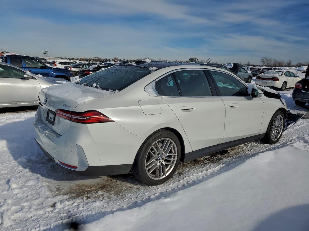 2024 BMW 530 Xi - zdjęcie 3