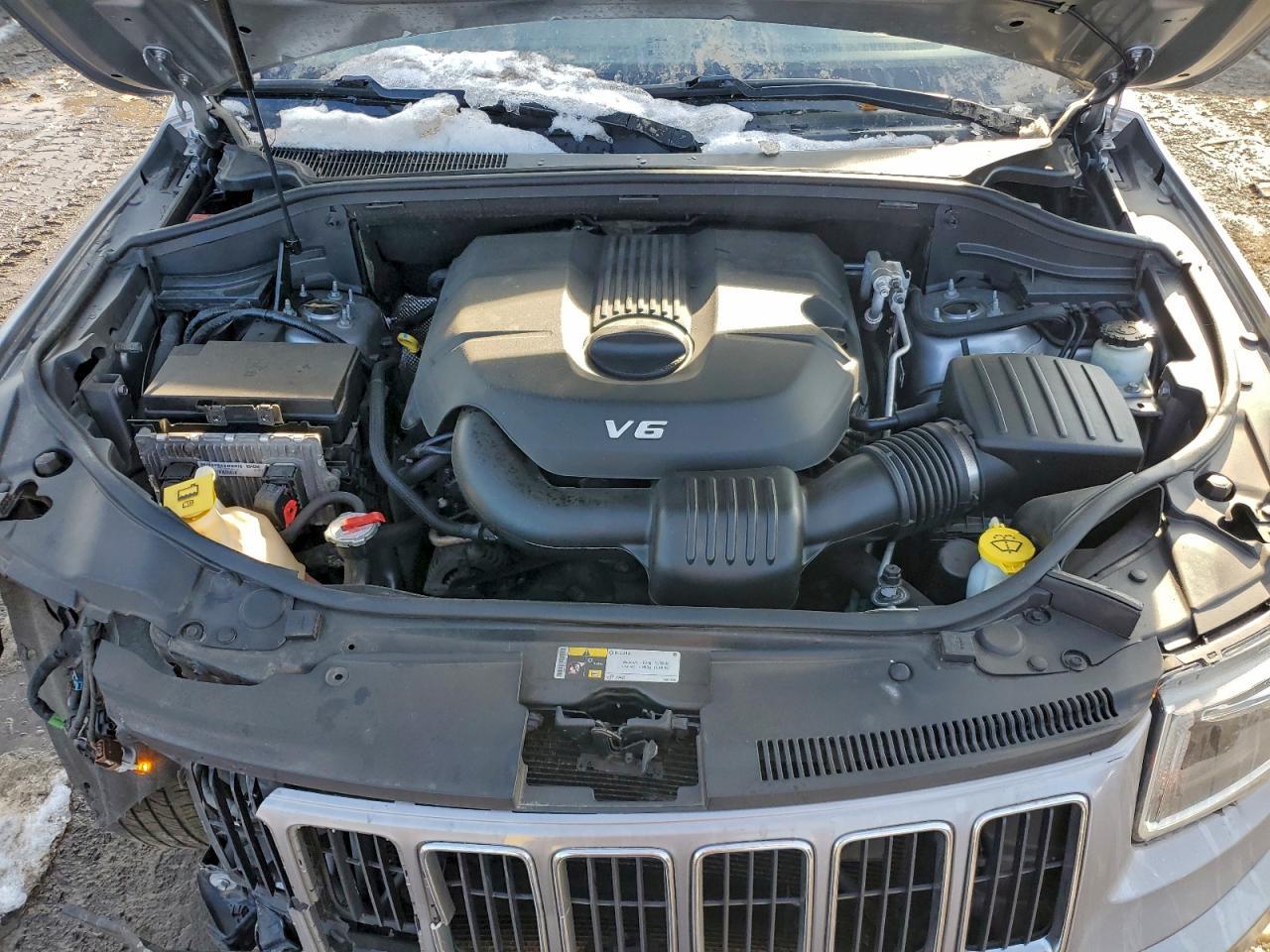 2014 Jeep Grand Cherokee Laredo - zdjęcie 12