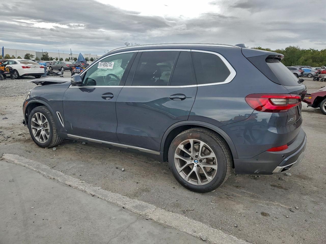 2021 BMW X5 Sdrive 40I - zdjęcie 2
