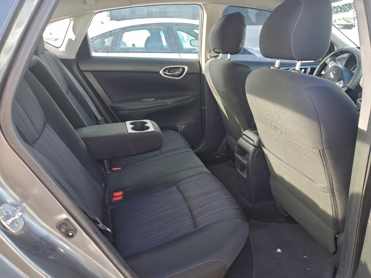 2016 Nissan Sentra Sv - zdjęcie 10