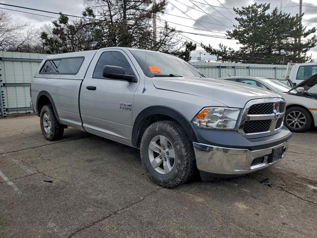 2013 RAM 1500 - zdjęcie 4