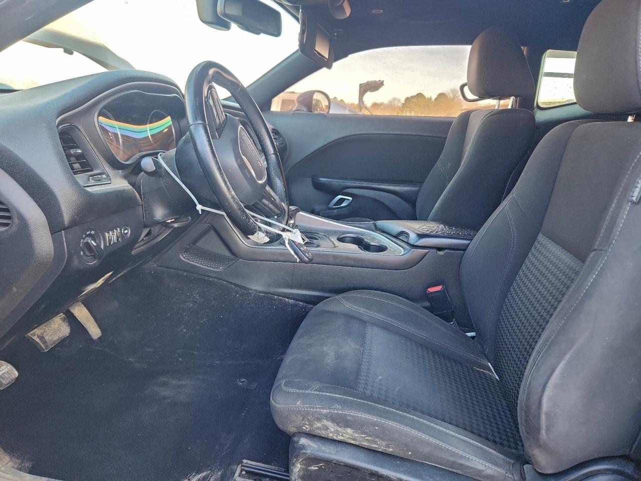 2019 Dodge Challenger Sxt - zdjęcie 7