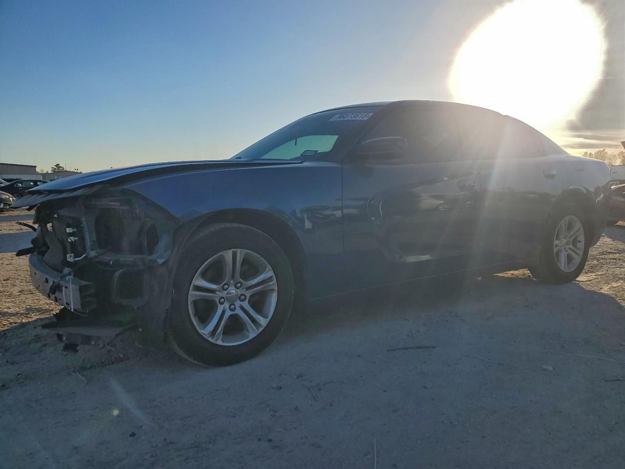 2020 Dodge Charger Sxt - zdjęcie główne