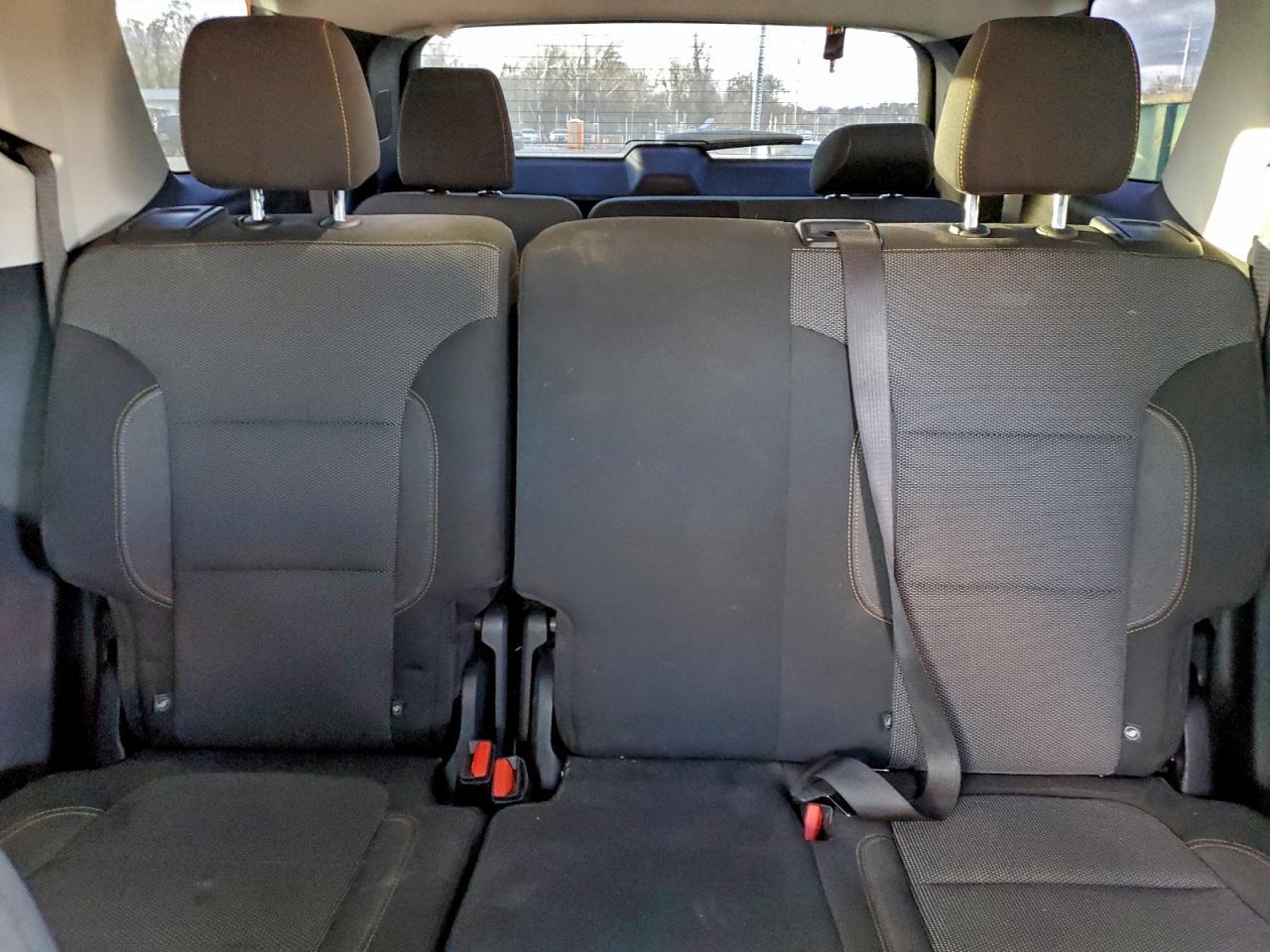 2021 Chevrolet Traverse Lt - zdjęcie 10