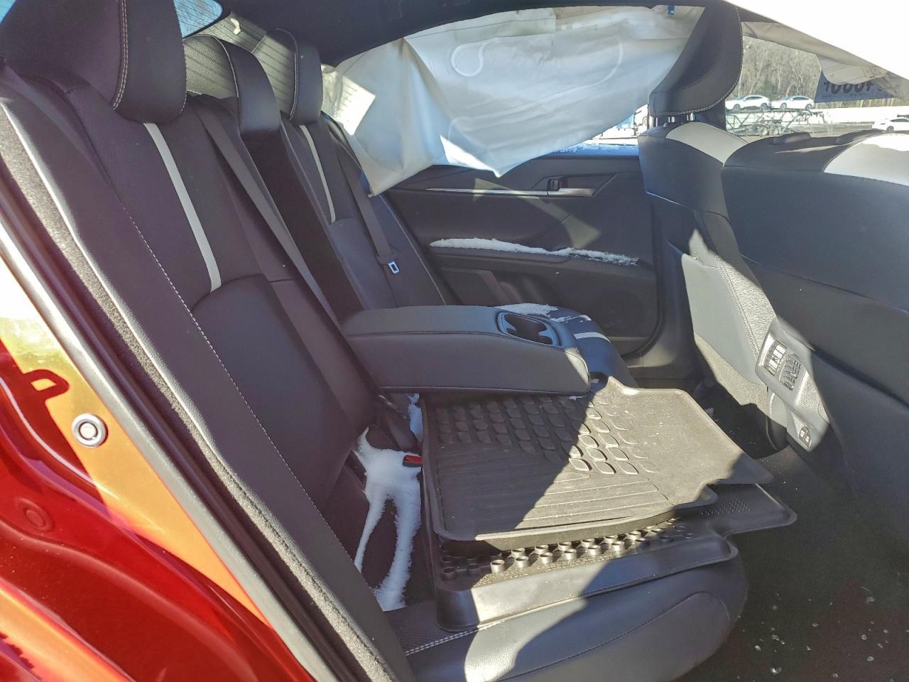 2025 Toyota Camry Xse - zdjęcie 10