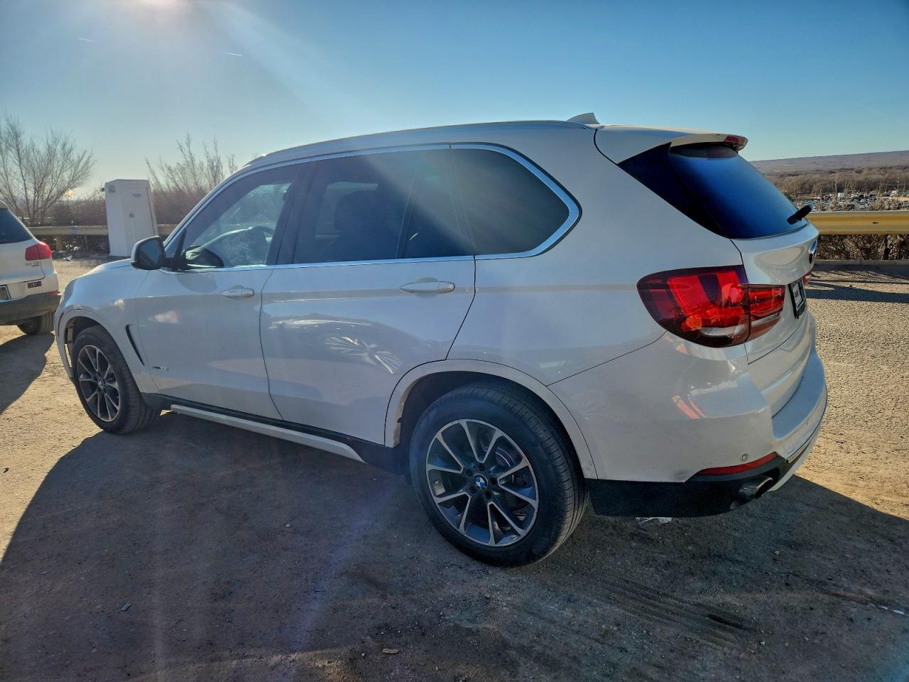 2017 BMW X5 xDrive35I - zdjęcie 2