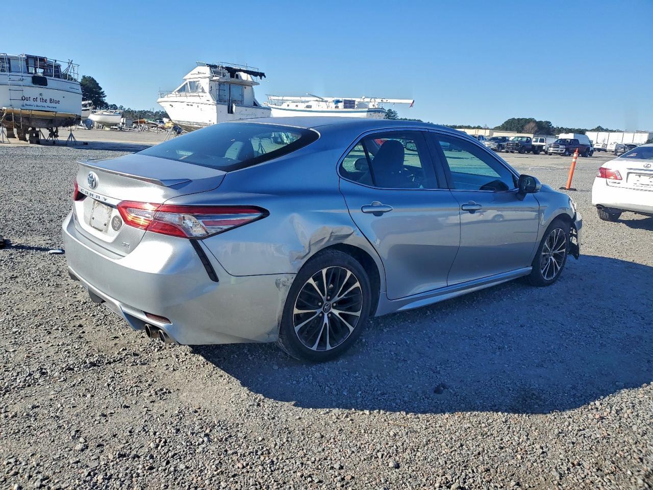 2018 Toyota Camry L - zdjęcie 3