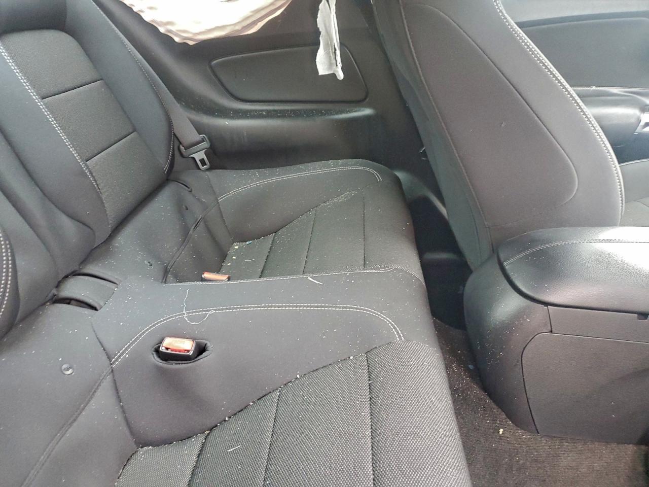 2017 Ford Mustang - zdjęcie 10