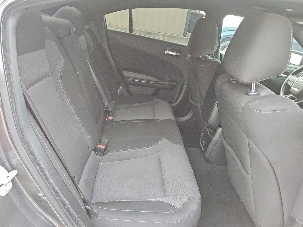 2022 Dodge Charger Sxt - zdjęcie 10