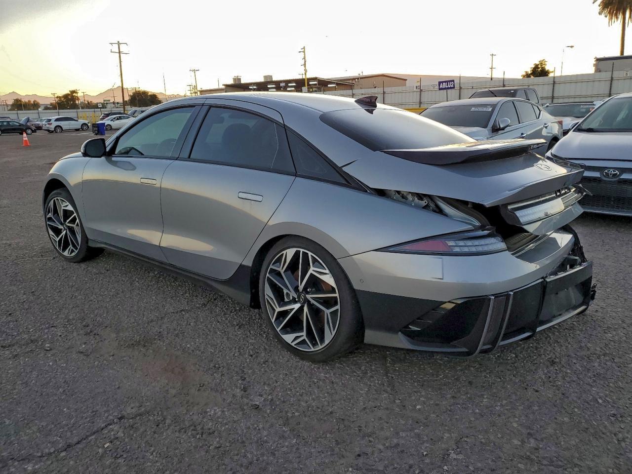 2024 Hyundai Ioniq 6 Limited - zdjęcie 2