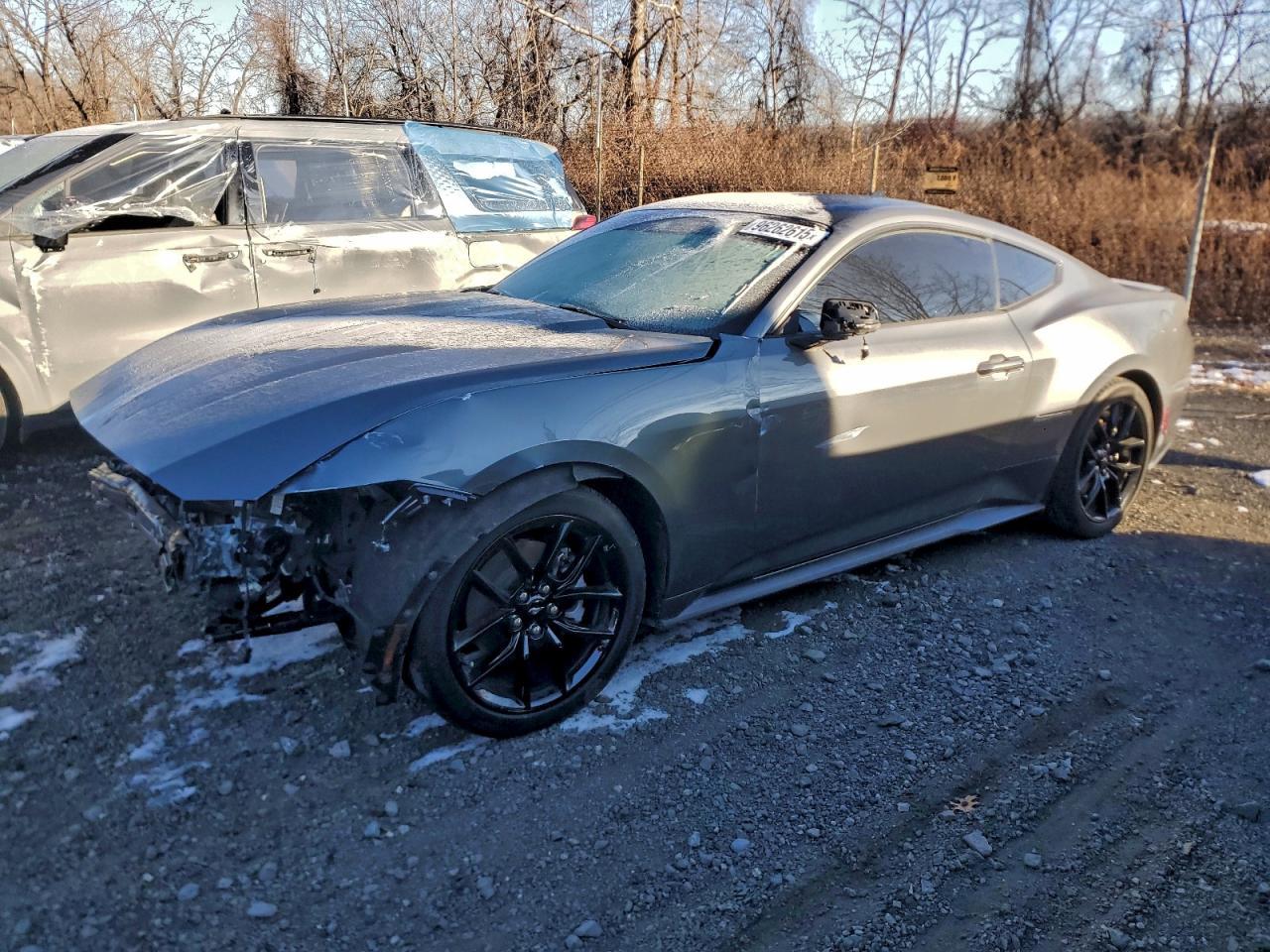 2024 Ford Mustang - zdjęcie główne