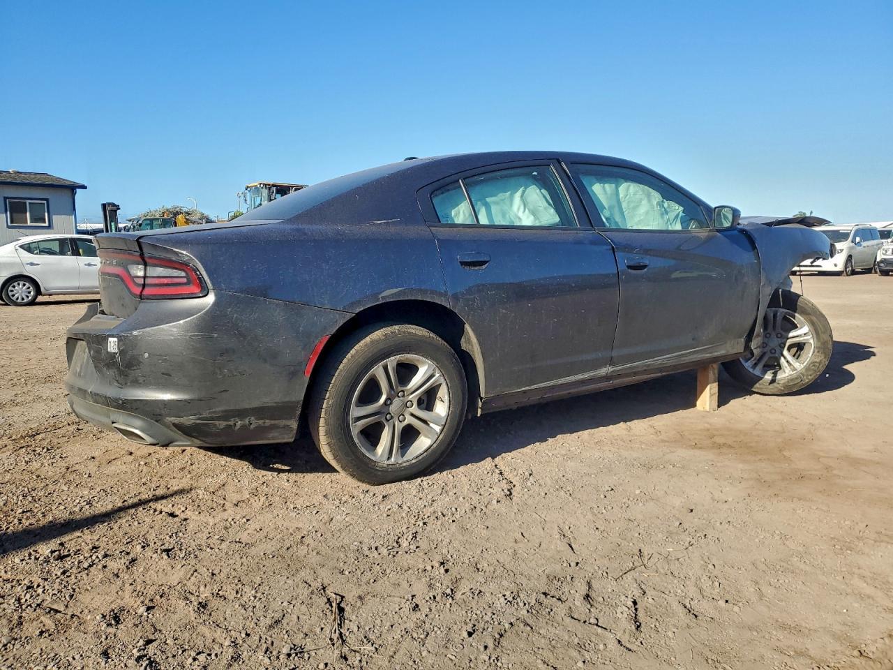 2021 Dodge Charger Sxt - zdjęcie 3