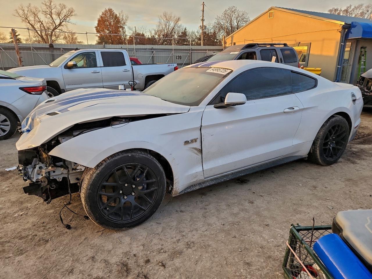 2019 Ford Mustang - zdjęcie główne
