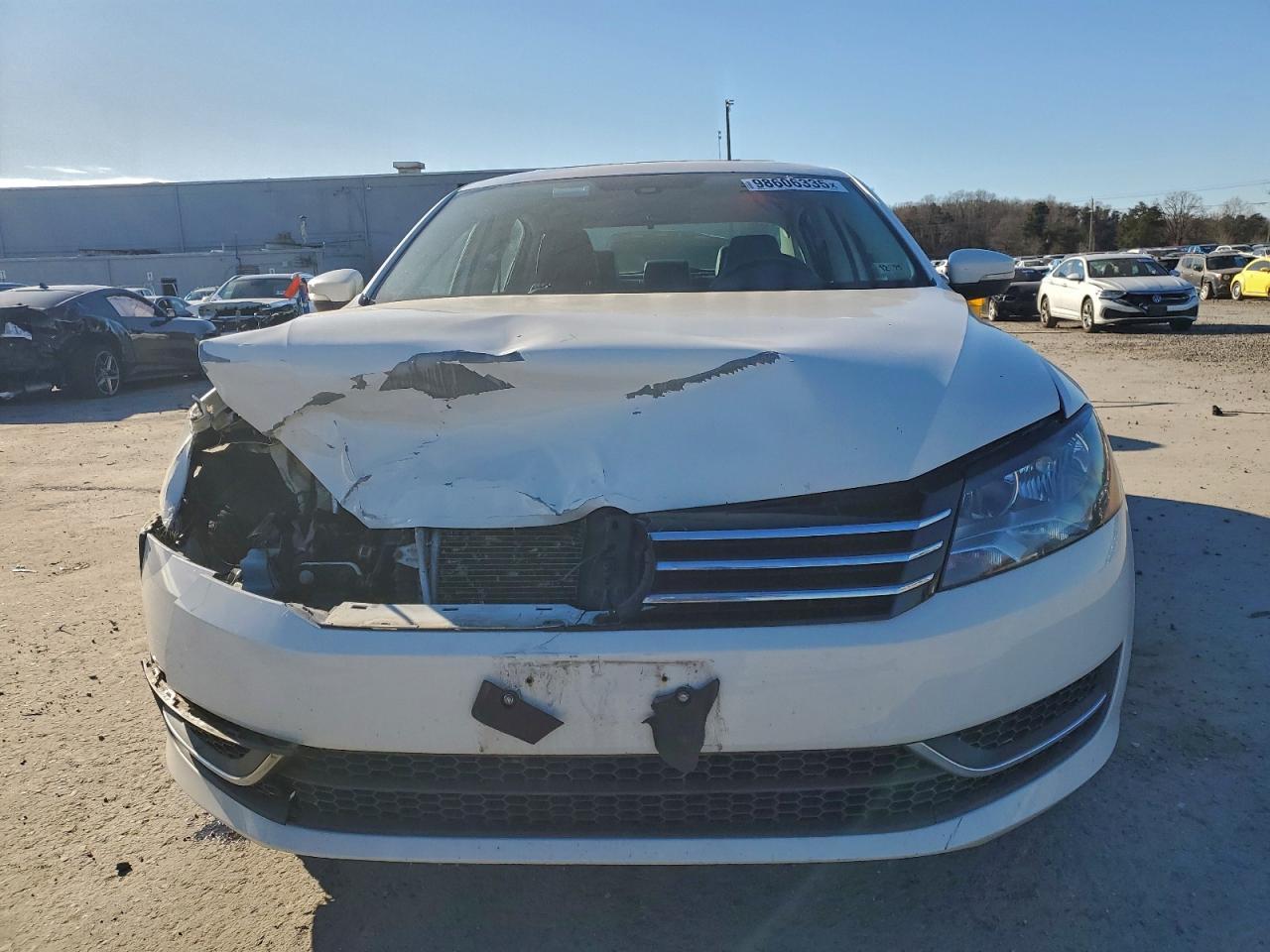 2015 Volkswagen Passat S - zdjęcie 5