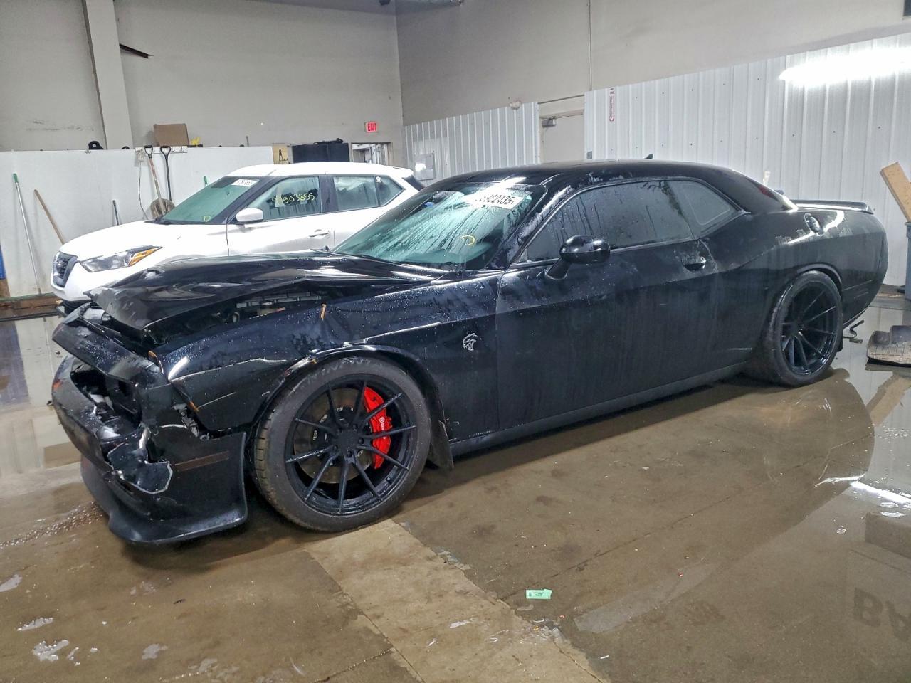 2016 Dodge Challenger Srt Hellcat - zdjęcie główne