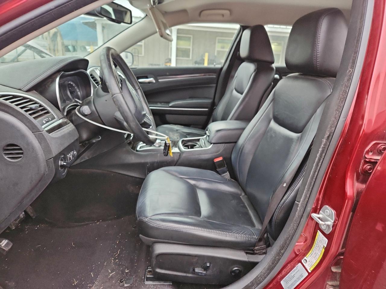 2016 Chrysler 300 Limited - zdjęcie 7