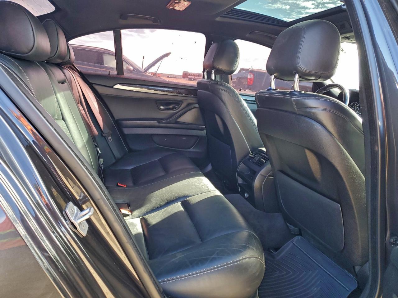 2015 BMW 535 I - zdjęcie 10