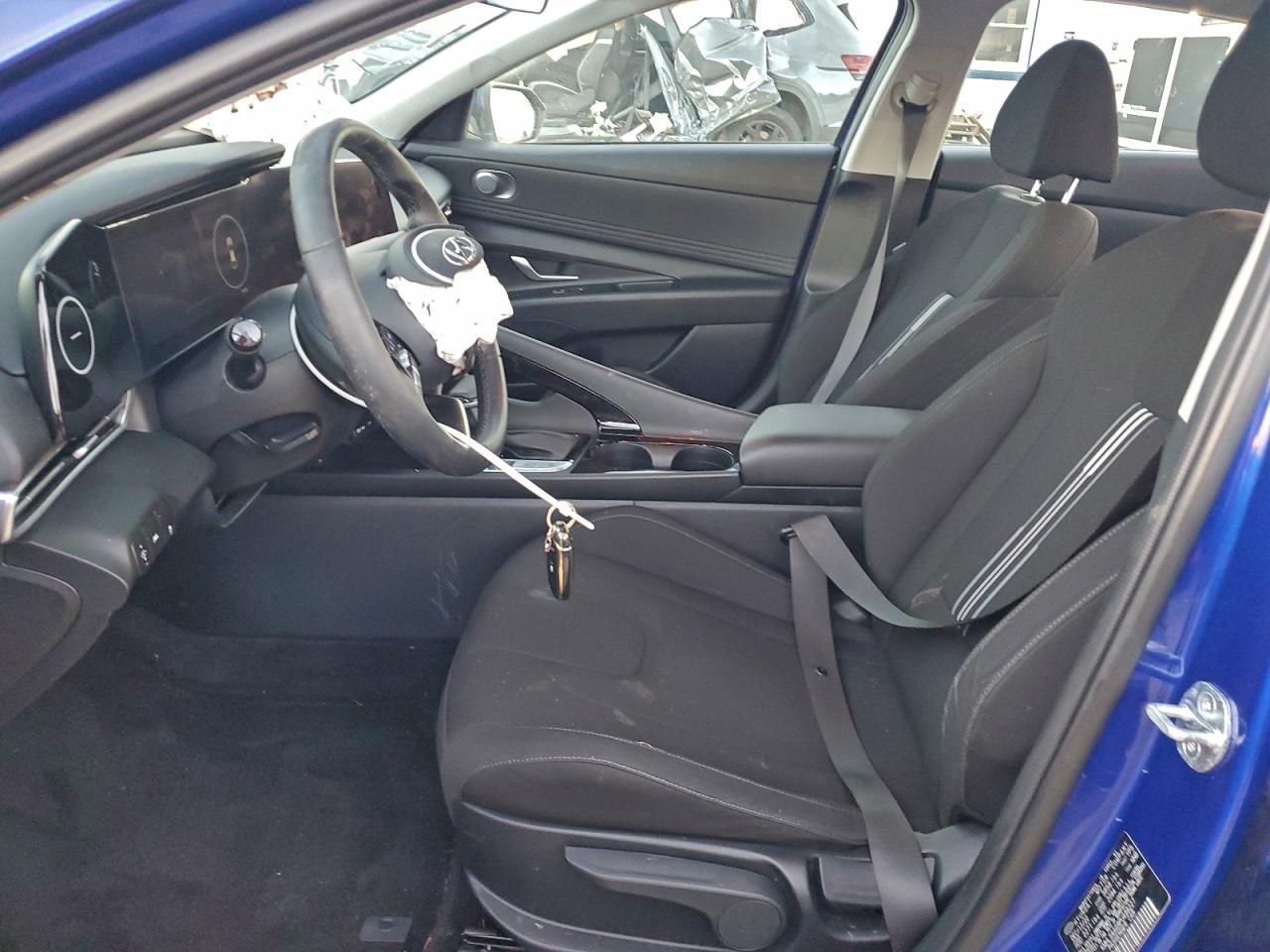 2023 Hyundai Elantra Sel - zdjęcie 7