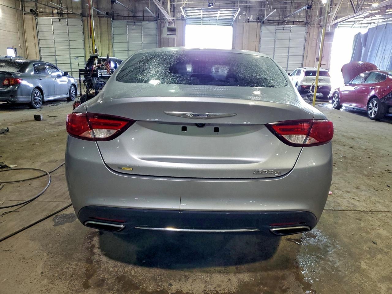 2016 Chrysler 200 C - zdjęcie 6