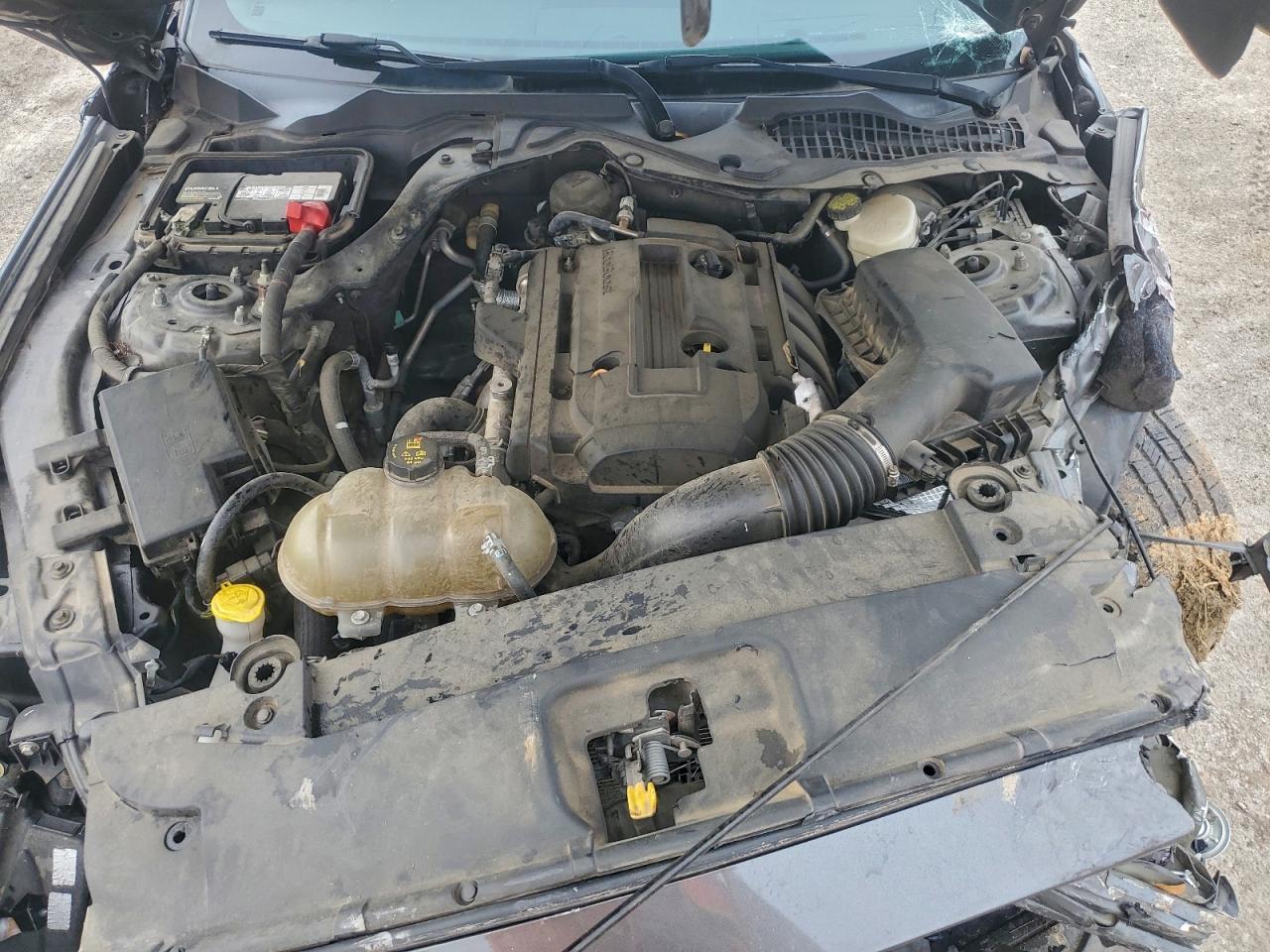 2017 Ford Mustang - zdjęcie 11