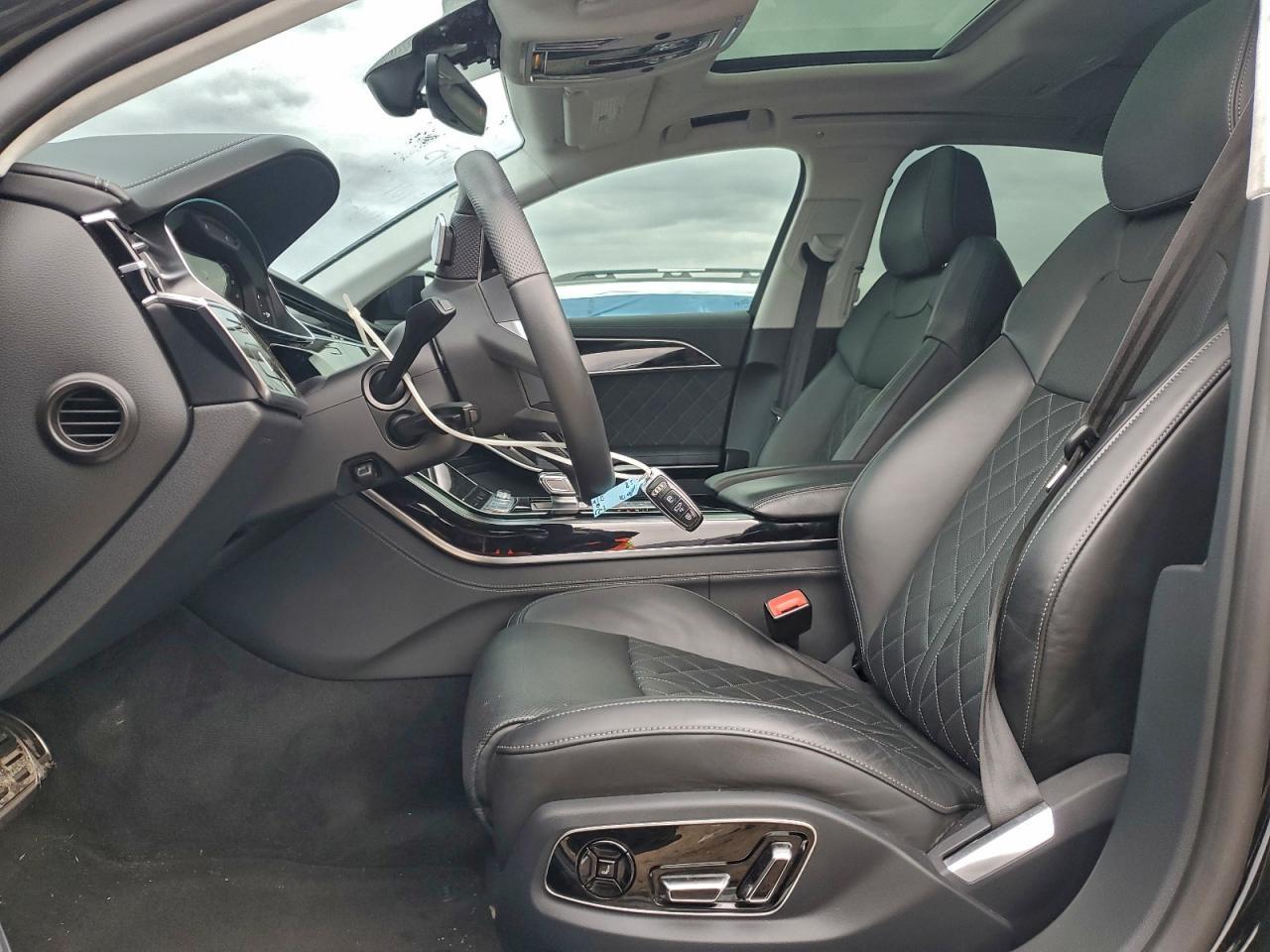 2023 Audi S8 - zdjęcie 7