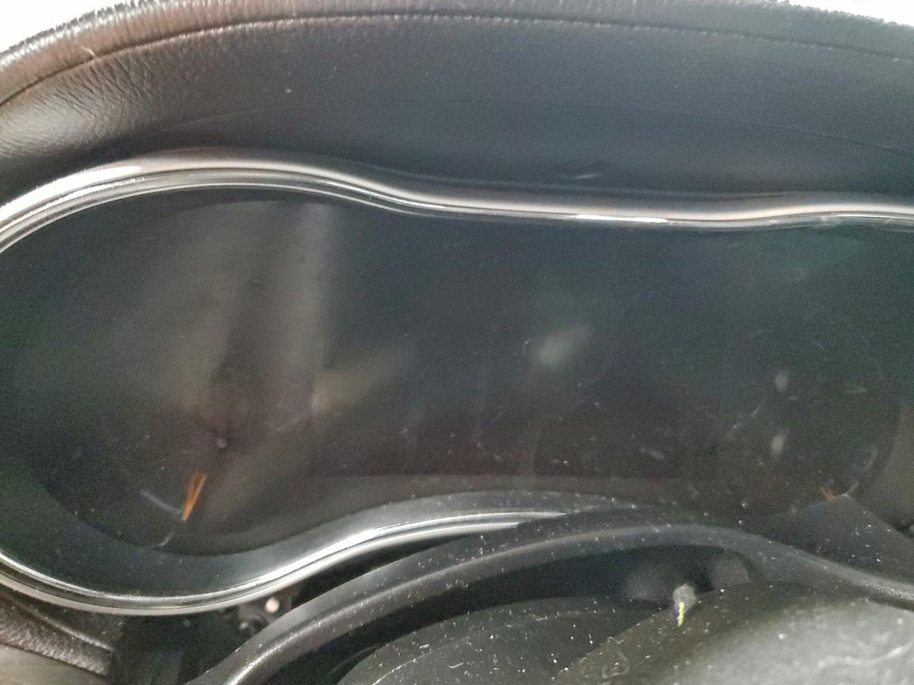 2016 Jeep Grand Cherokee Overland - zdjęcie 9