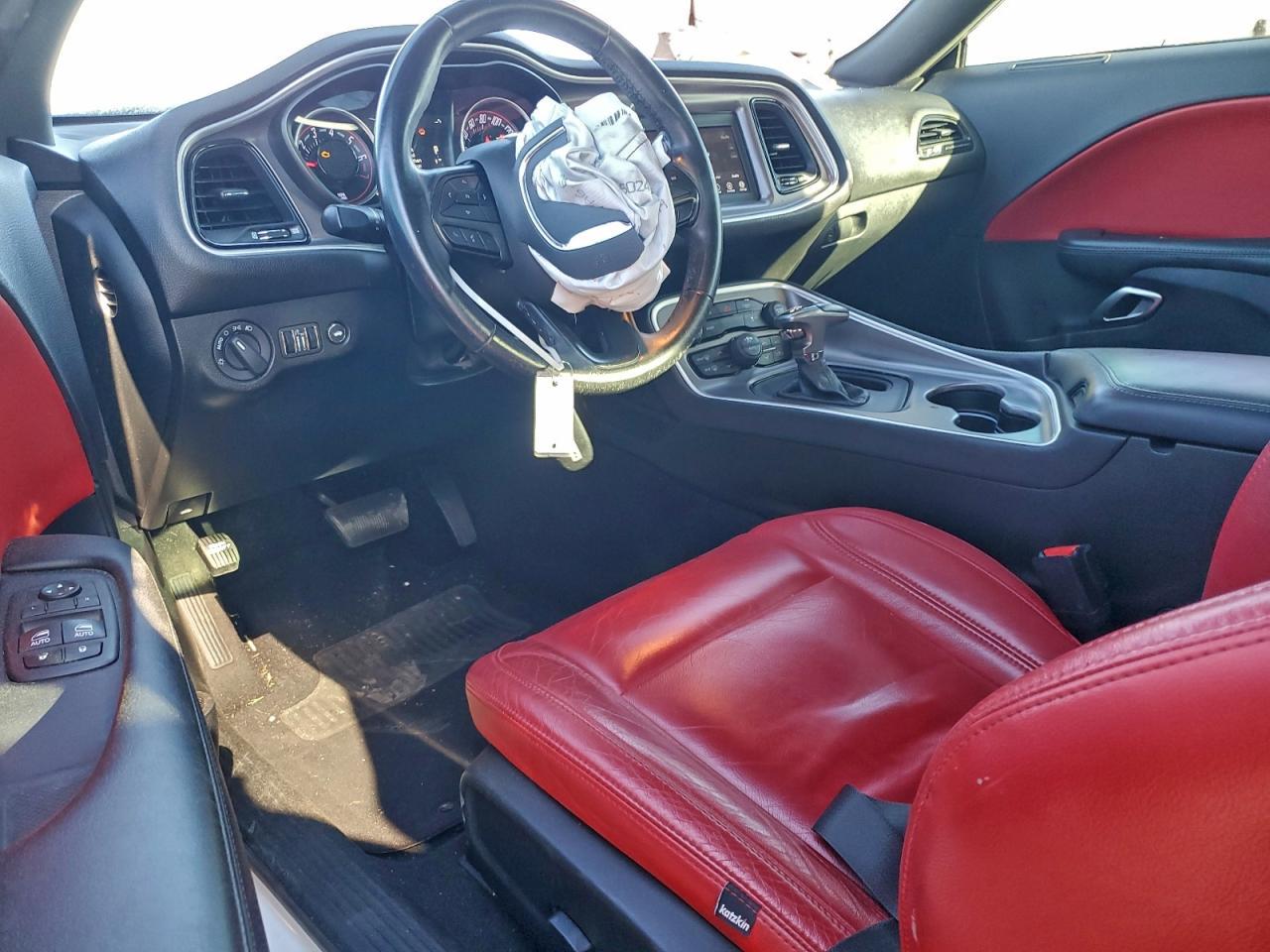 2019 Dodge Challenger Sxt - zdjęcie 8