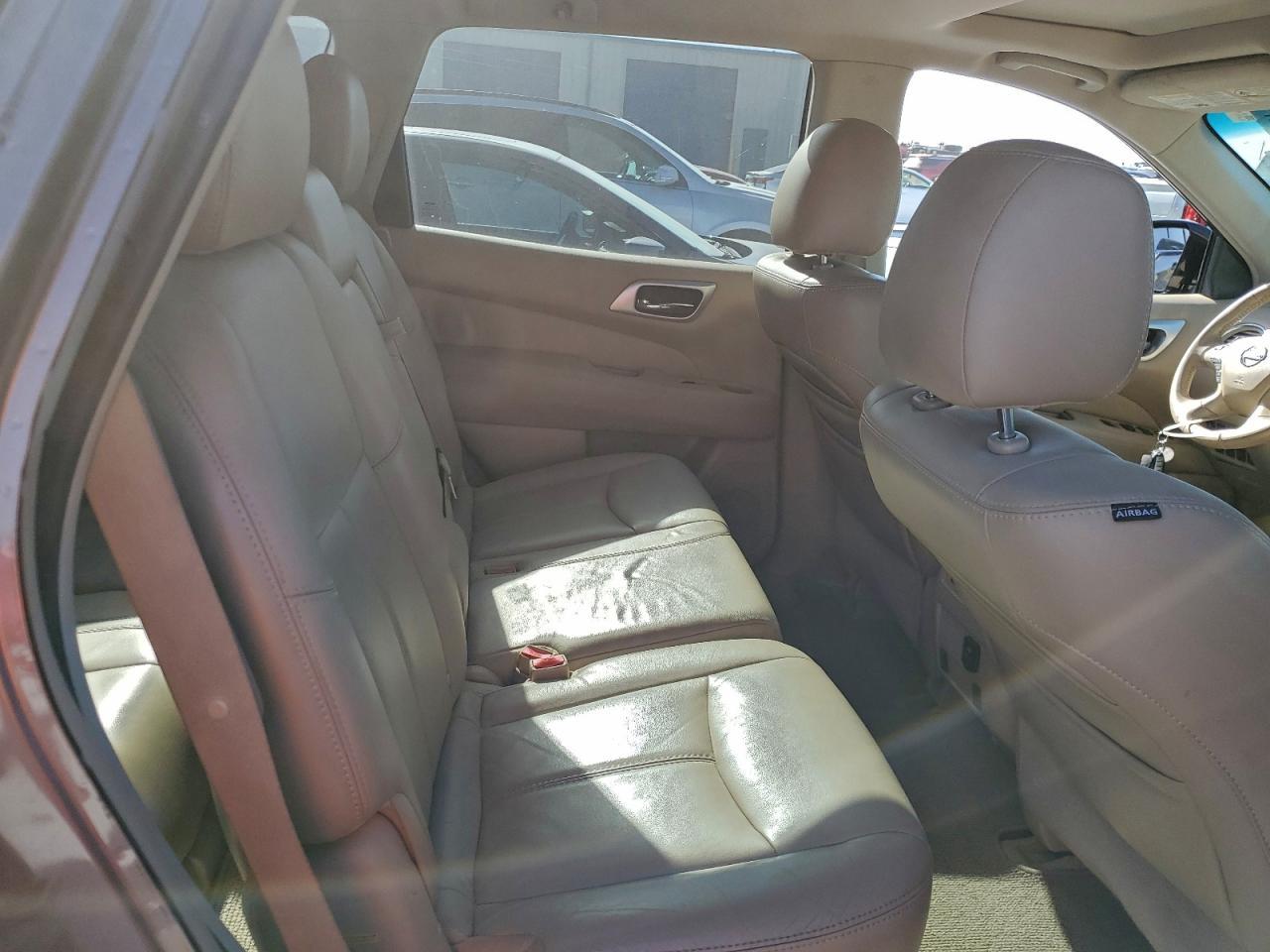 2013 Nissan Pathfinder S - zdjęcie 11