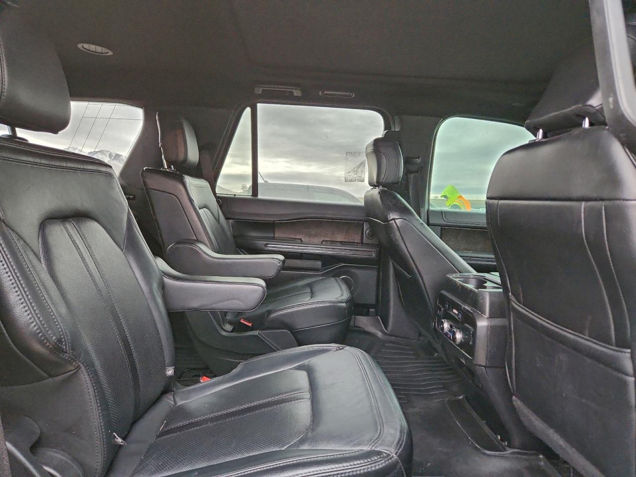 2019 Ford Expedition Limited - zdjęcie 11
