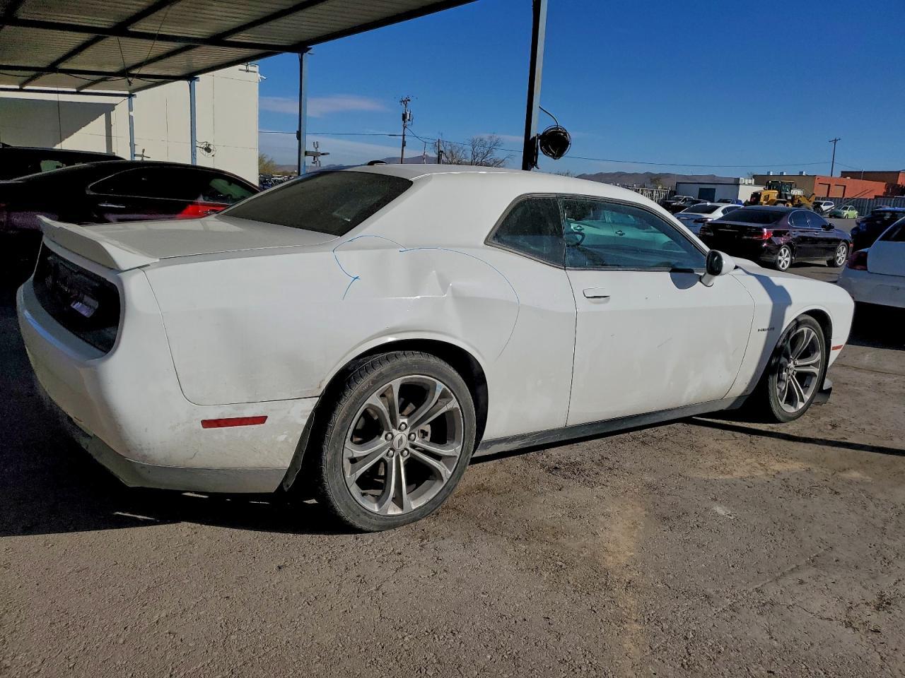 2022 Dodge Challenger R/T - zdjęcie 3