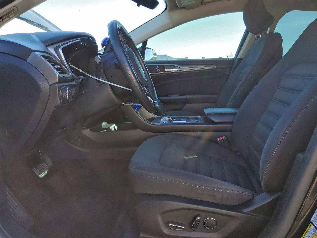 2017 Ford Fusion - zdjęcie 7
