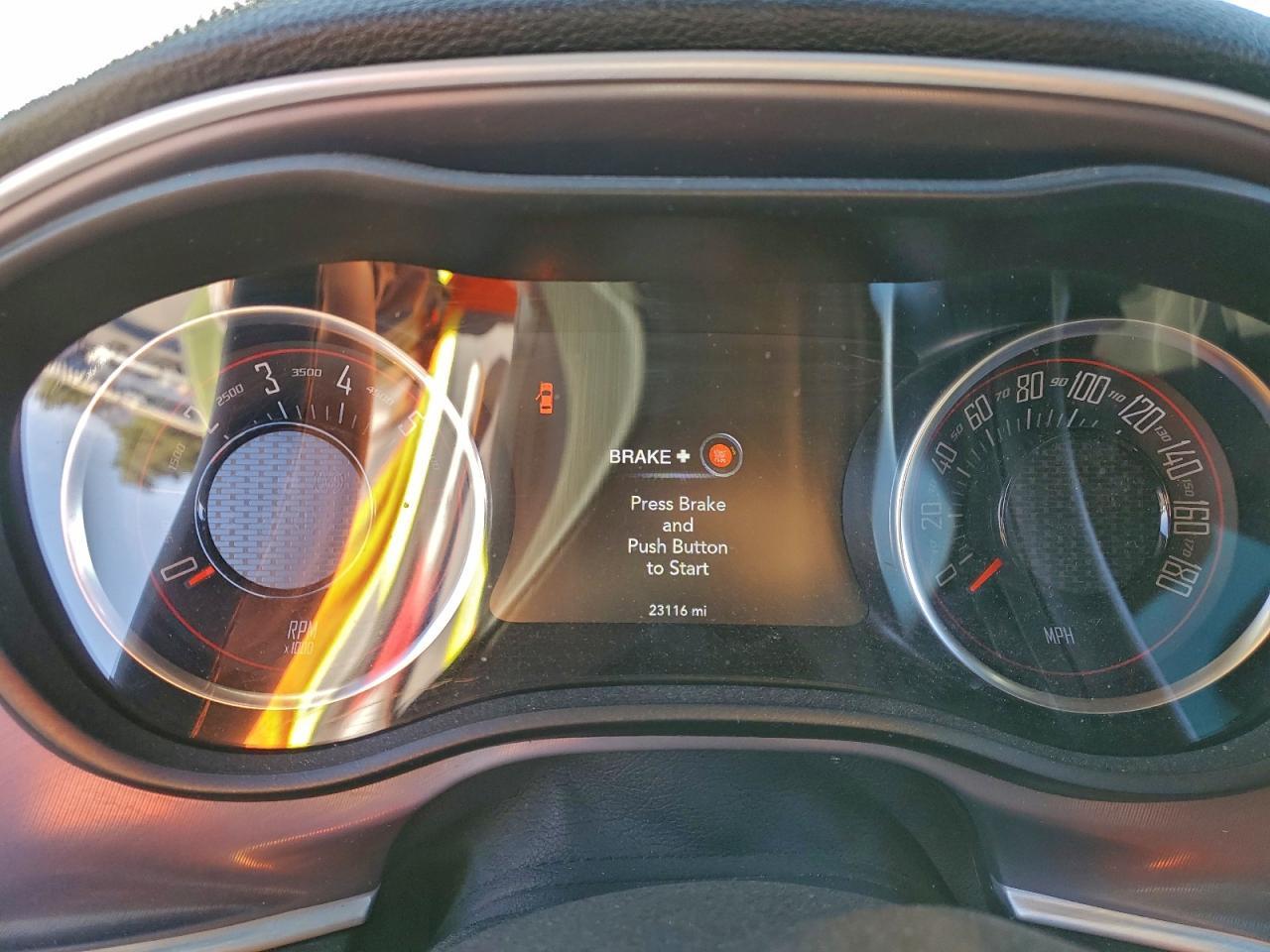 2022 Dodge Challenger R - zdjęcie 9